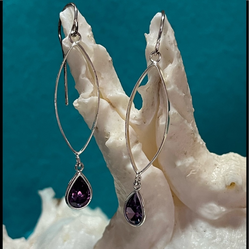 Amethyst and Sterling Earrings 🌺